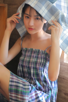 女人扒开腿让男人狂桶30分钟